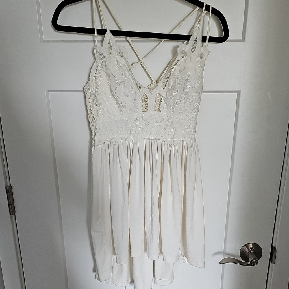 Zenana Outfitters Cream Lace Top